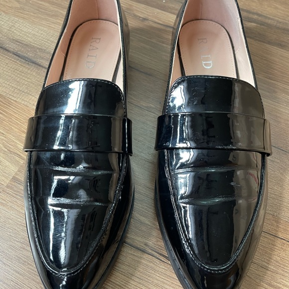 RAID Patent Leather Loafers - Picture 3 of 5